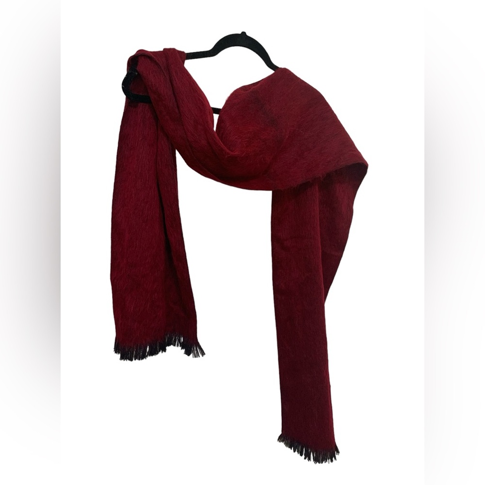 Soft handmade alpaca scarf